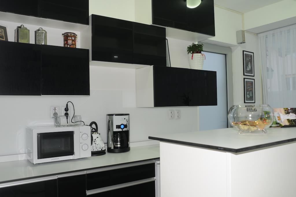 City Boutique Rooms Skopje Zewnętrze zdjęcie