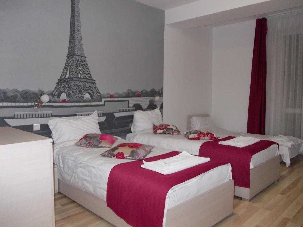 City Boutique Rooms Skopje Zewnętrze zdjęcie